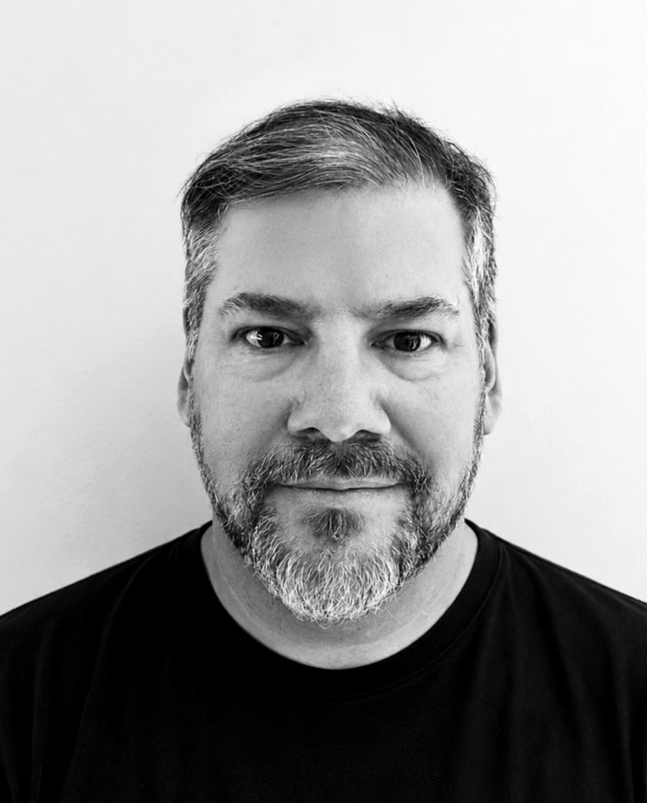 Professional portrait of Dan Cabral